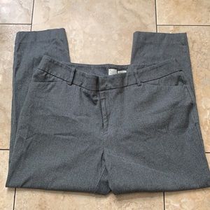 Like NEW a . New day Dressy Pants